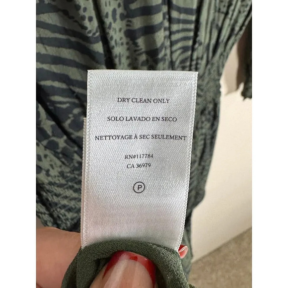 RAILS Zana Animal-Print Smocked-Waist Mini Dress Olive Green Small - Picture 8 of 10